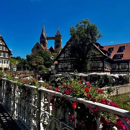 Nah Zur S-Bahn Und Altstadt Esslingen am Neckar Eksteriør bilde